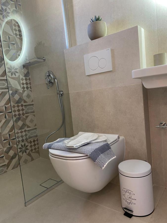 Libera Private Rooms Parga Exterior foto